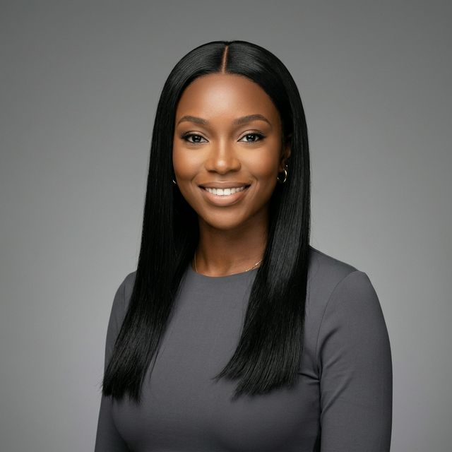 Noir Silk Straight Wig
